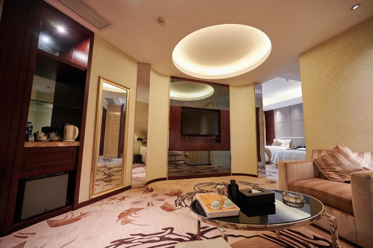 Foshan Jinlai Holiday Hotel Exterior foto